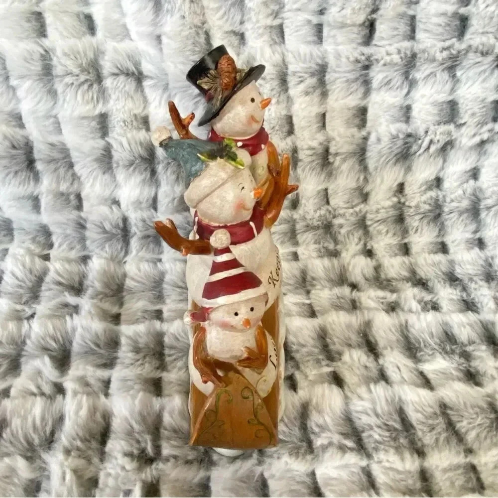 Resin Snowman Family “Love Keeps A‎ Family Together” Figurine Holiday Decor - Picture 3 of 7